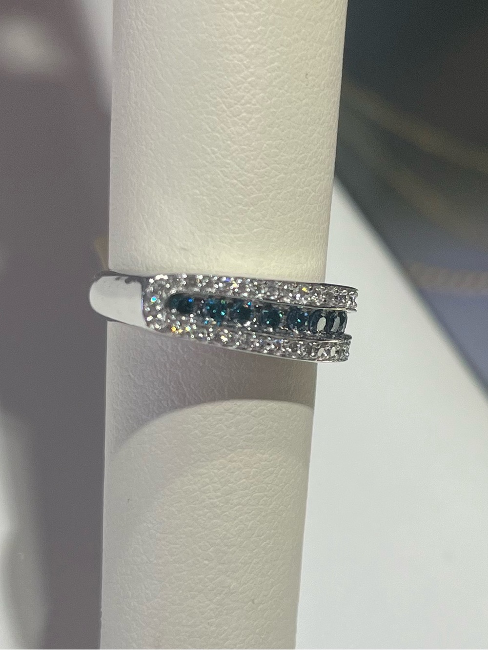 Frank Reubel Ring